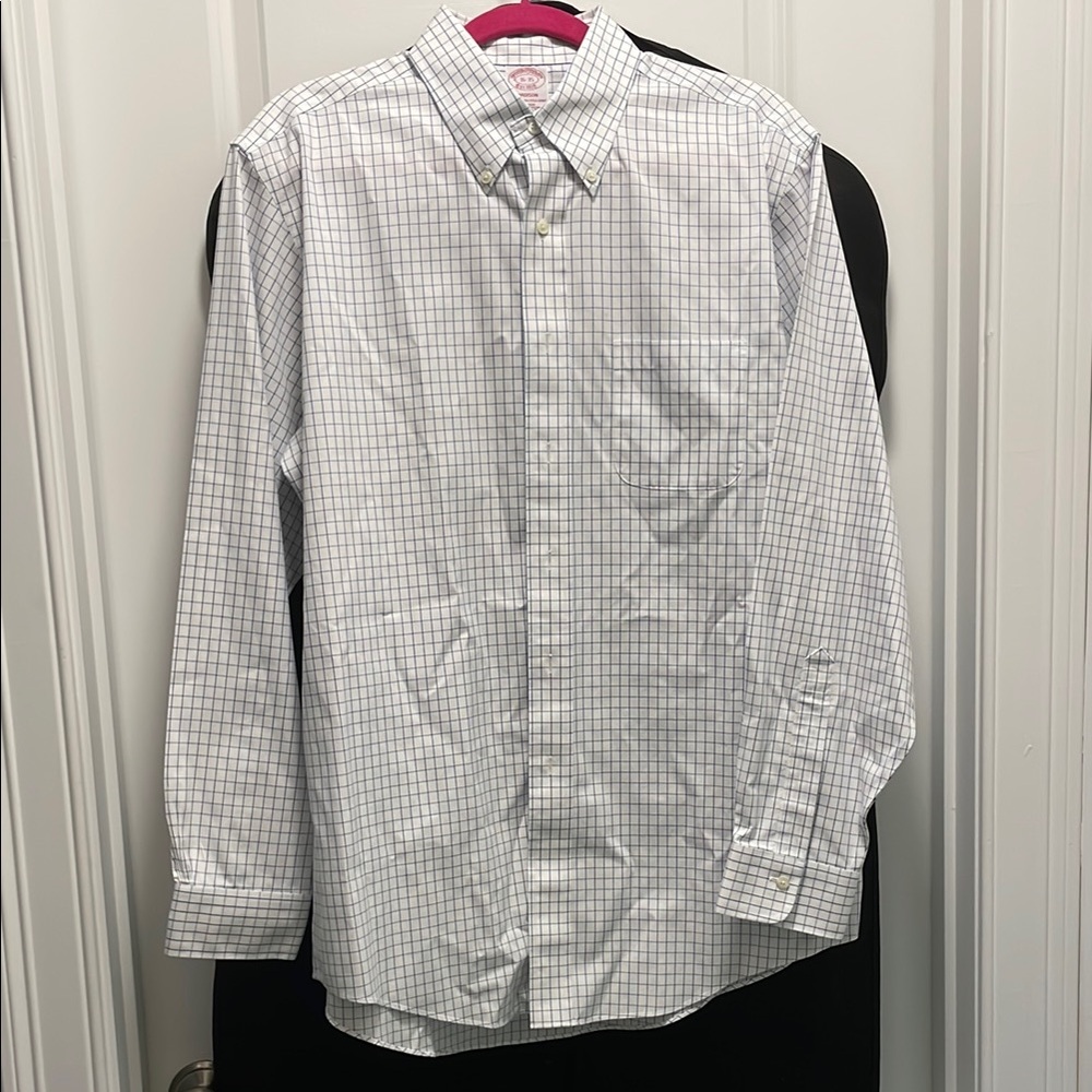 Men's White and Blue Checkered Shirt
